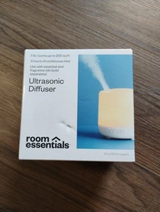 Small 120ml White Diffuser - Room Essentials: Ultrasonic Aroma Diffusion, - Picture 1 of 2