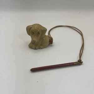 ANTIGUO ART DECO SPENCER HIERRO FUNDIDO PERRO PISAPAPELES LÁPIZ BOLÍGRAFO SOPORTE ESTATUA JUGUETE - Imagen 1 de 6