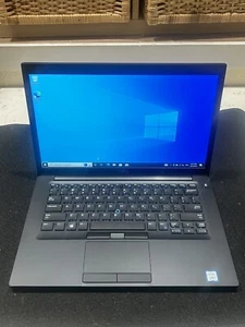 Dell Latitude 7490 14'' (500GB SSD Intel Core i7-8650U 1.9GHz 16GB RAM) Laptop - Zdjęcie 1 z 9