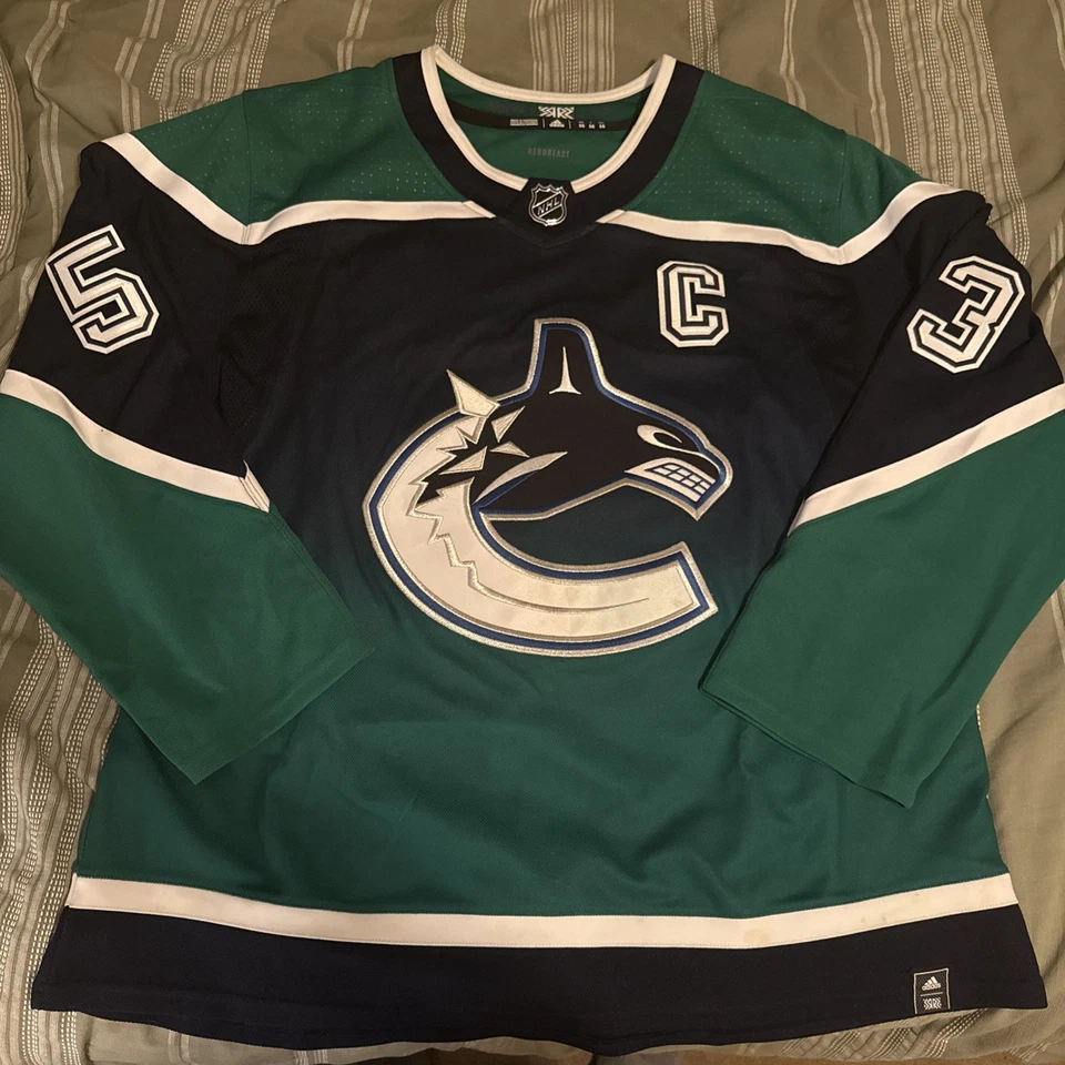 Vancouver Canucks Bo Horvat Reverse Retro 1.0 NHL Hockey Jersey (Size 56 - XXL) - Image 1 of 4