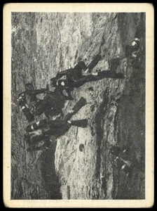 Somportex - 'James Bond 007 Thunderball' (1966) - #19 - Spectre's Own Frogmen - Picture 1 of 2