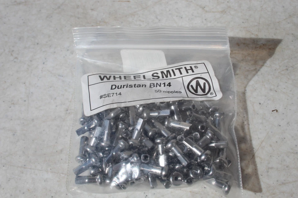 NUEVO Wheelsmith Duristan BN14 14MM SE714 - 50 boquillas para radios Foto 1 de 4