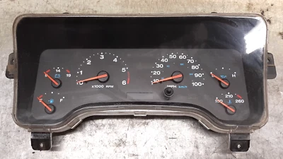 Grupo medidor velocímetro Jeep TJ Wrangler 180K P56047016AD 2003-2004 ENVÍO GRATUITO Foto 1 de 4
