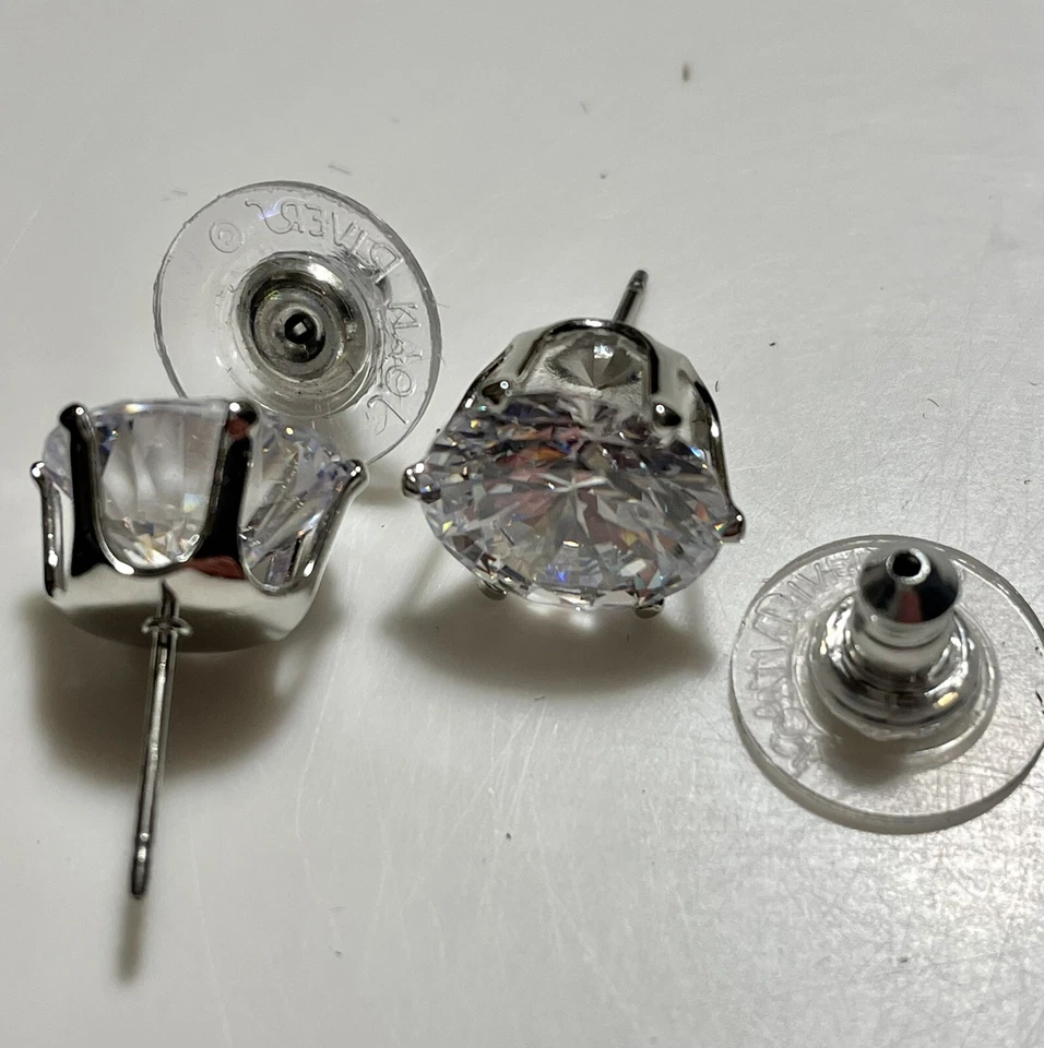 Pendientes Joan Rivers circonita cúbica - perforados - tono plateado Foto 1 de 1