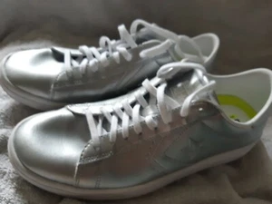 New Converse Chuck Taylor All Star Low Glitter Silver womens 9 - Bild 1 von 3