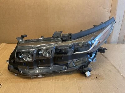 Faro LED izquierdo TYC para modelos Toyota Prius Prime 2017-2021 (PESTAÑA ROTA Foto 1 de 4