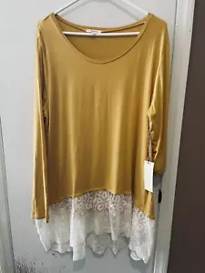 Me & U Tunic top Lace Trim Woman's XL Yellow Long Sleeve Knit Boho Cottage Core - Picture 1 of 4