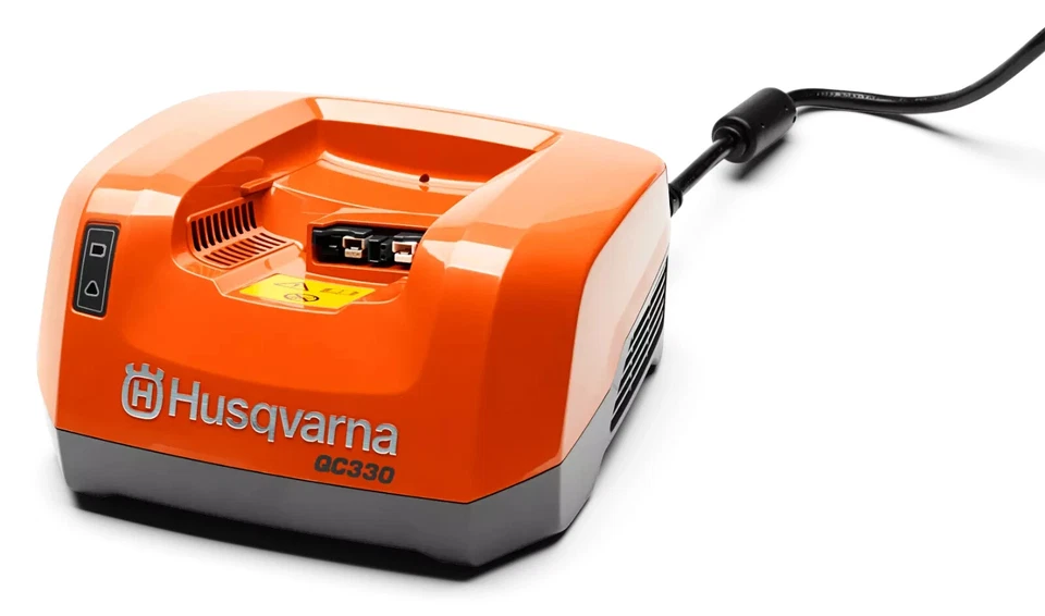 HUSQVARNA QC330 Battery Series caricababatterie batteria Li-on litio 330W 220V - Immagine 1 di 1