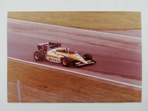 Foto Originale Formula 1 GP Imola 1984 Patrick Tambay su RENAULT RE50 in Gara - Picture 1 of 1