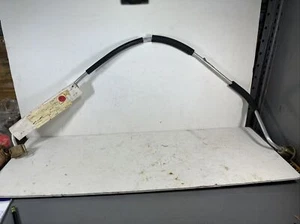 Manguera líquida refrigerante de aire acondicionado GM 15954953 - Imagen 1 de 1