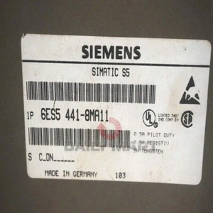 New In Box SIEMENS 6ES5 441-8MA11 6ES5441-8MA11 Digital Output Module - Picture 1 of 4