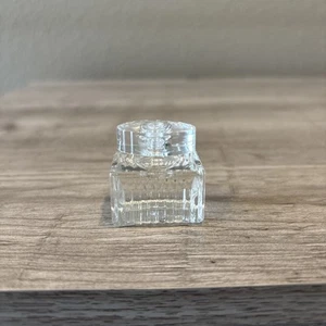 Chloe L'Eau de Chloe Eau de Toilette 5ml/.17 fl oz miniature splash - Picture 1 of 1