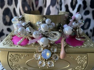 Betsey Johnson Vintage School Of Dance Ballerina Ballet Pearl Bangle Bracelet - Picture 1 of 7