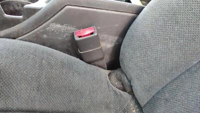 Приемник пряжек левого переднего ремня безопасности водителя Pontiac Grand Am оригинальный серый 14b 99-05 - Изображение 1 из 4