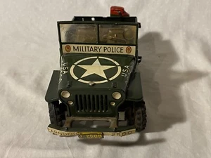 Arnold Toys Vintage 1950er Jahre Jeep Windup Blechspielzeug S-98 - Bild 1 von 12