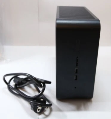 Intel NUC9i5QNX | 16 GB RAM | 500 GB SSD - Immagine 1 di 4