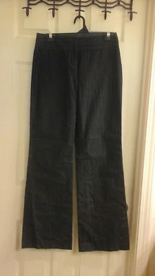 Pantalones Kenneth Cole, para mujer talla 0, jeans elásticos, estilo elegante, bolsillos, usados en excelente estado  Foto 1 de 4