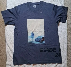 Camiseta Blade Runner 2049 Ciencia Ficción Manga Corta Algodón Unisex Mediana Uniqlo UT - Imagen 1 de 6