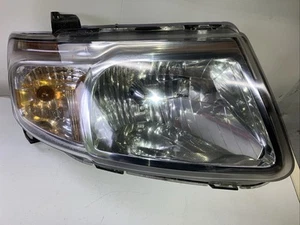 Faro derecho pasajero Mazda Tribute 2008-2011 OEM - Imagen 1 de 10