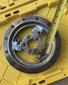 BIG DOG MOTORCYCLES REAR DRIVE PULLEY BIG DOG RIDGEBACK 65 TOOTH 1 1/8 BELT - Bild 1 von 7
