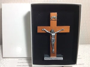 FIRST HOLY COMMUNION CROSS New in gift box Wood Standing Cross 4 inches Tall - Picture 1 of 2