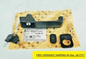 Genuine Jcb Door Handle With 2 Keys (Part No. 123/04067 701/45501 333/Y1375) - Picture 1 of 22