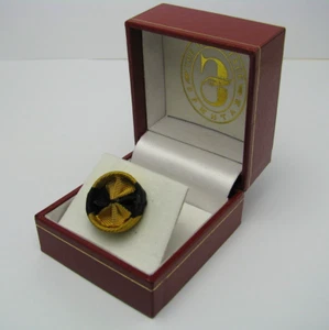 NEW TIE PIN LAPEL PIN TACK EYELET TIE HOLDER CHAIN GOLD TONE, NEW EARRINGS BOX - Picture 1 of 18