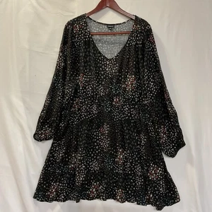 Torrid Rayon Surplice Stufenkleid Größe 4X Ditsy Blumenmuster Langarm Taschen - Bild 1 von 9