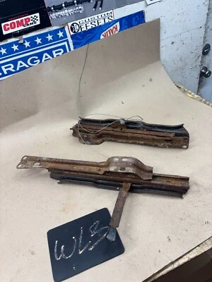 1973-1979 1967-1972 FORD TRUCK F100 F150 F250 F350 BANCOS TRILHOS MONTAGENS 69 - Imagem 1 de 4