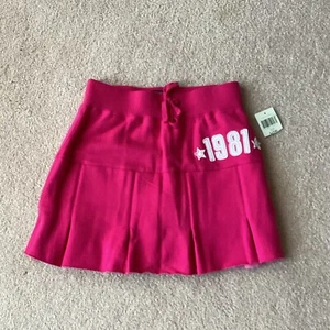 NWT GUESS GIRLS SKORT, 14, VERY LOW PLEATS, LOGO BACK, DECORATIVE FRONT WAISTTIE - Picture 1 of 3