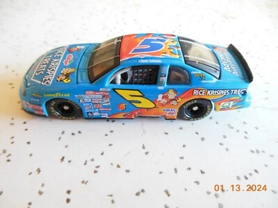 Terry Labonte #5 Rice Krispies 1999 Nascar Diecast 1/64 By Team Caliber. - Image 1 of 4