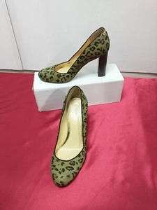 C Wonder Women's SZ 6.5M Green And Brown Animal Print Pumps  - Picture 1 of 10