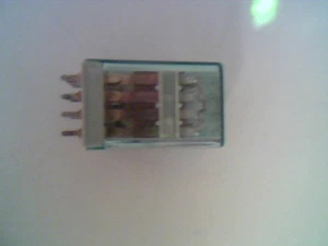 12 Volt, 5 AMP, 4 polig, 14-poliges Relais - E.F.Johnson oder Guardian elektrisch - Bild 1 von 9