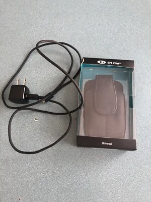AGF Funda/Funda Universal de Cuero Premium para Teléfono para Blackberry y Cargador Foto 1 de 2
