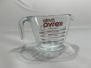 Pyrex 1 Cup 8 Oz 250 ml Clear Glass Measuring Cup Small Open Handle USA Vintage - Picture 1 of 6