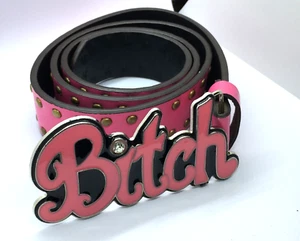 Rosa Gürtelschnalle Bitch Metall Retro Vintage berühmte Marke Styles Hip Hop Rock - Bild 1 von 12