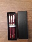 3 stylos Montefiore (Marbre Rouge) Lot : 1 FONTAINE, 1 ROLLERBALL et 1 BILLEPOINT.