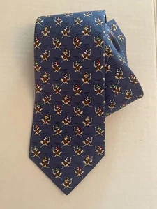 Corbata Hermes Paris para hombre 100 % seda con patrón de carrera de avestruz sobre fondo azul 7987 - Imagen 1 de 7