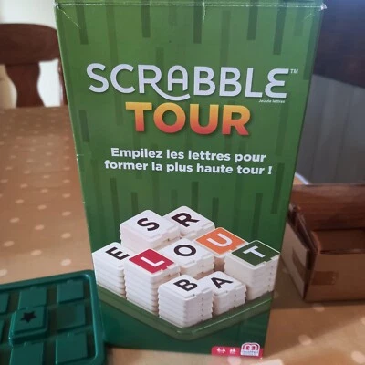 Scrabble Tour mattel Game 2018 jeu complet 2 - 4 Joueurs 10+ Ans Lettres Words  - Photo 1/4
