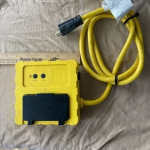 Tower Mfg. OSHA Class A GFCI 1875w 15amp wall mountable/detachable/portable - Picture 1 of 11