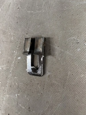 Chevy Impala Camaro GTO 1961-1986 Firebird bloqueo de puerta barra clip BelAir Starfire Foto 1 de 4