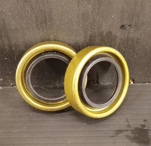 2 NEUE NATIONAL 204020 ÖLDICHTUNGEN NNB ***ANGEBOT MACHEN*** - Bild 1 von 1