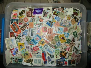 WHOLE WORLD BULK MIX APPROX 1,000 STAMPS BY WGT. SEE SCANS & DESC FREE POST - Picture 1 of 7