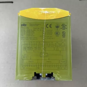 NEW Pilz 773100 PNOZ m1p safety relay - Picture 1 of 3