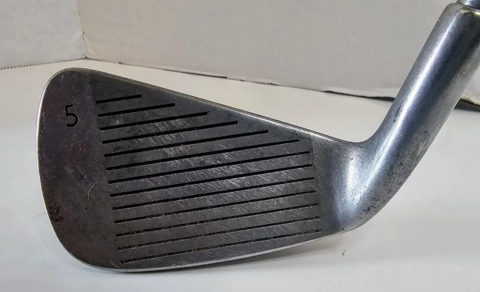 Spalding Top Flight Plus Professional Golf Club 5 Iron Silver Black "Golf Pride" - Image 1 of 4