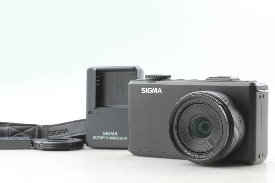 *TOP MINT* Sigma DP Series DP1 Merrill 46.0MP Digital Camera Black from JAPAN - Image 1 of 4
