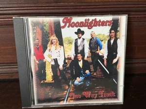 The South Austin Moonlighters One Way Track Raising Grass Records Texas - Bild 1 von 4