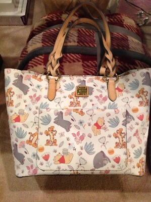  Bolso de Mano Dooney & Bourke Winnie The Pooh and Friends Parks Disney  Foto 1 de 4