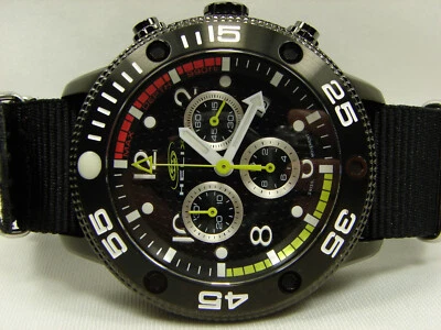 男士瑞士 HELIX OKTO 300 米计时码表潜水表 — 第 1/4 张图片