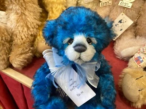 Charlie Bears Narnia (96) Mohair/Alpaca 2024 Collection - BEAR SHOP - Picture 1 of 12